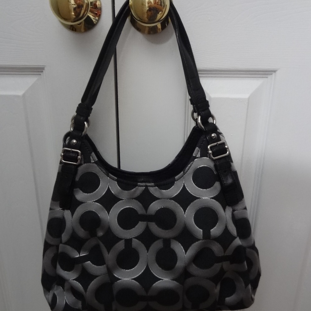 Authentic Coach Purse - Picture 4 of 7